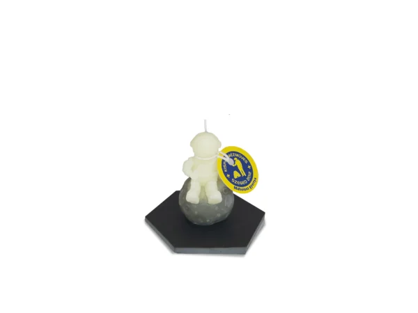 Méhviasz asztronauta figura